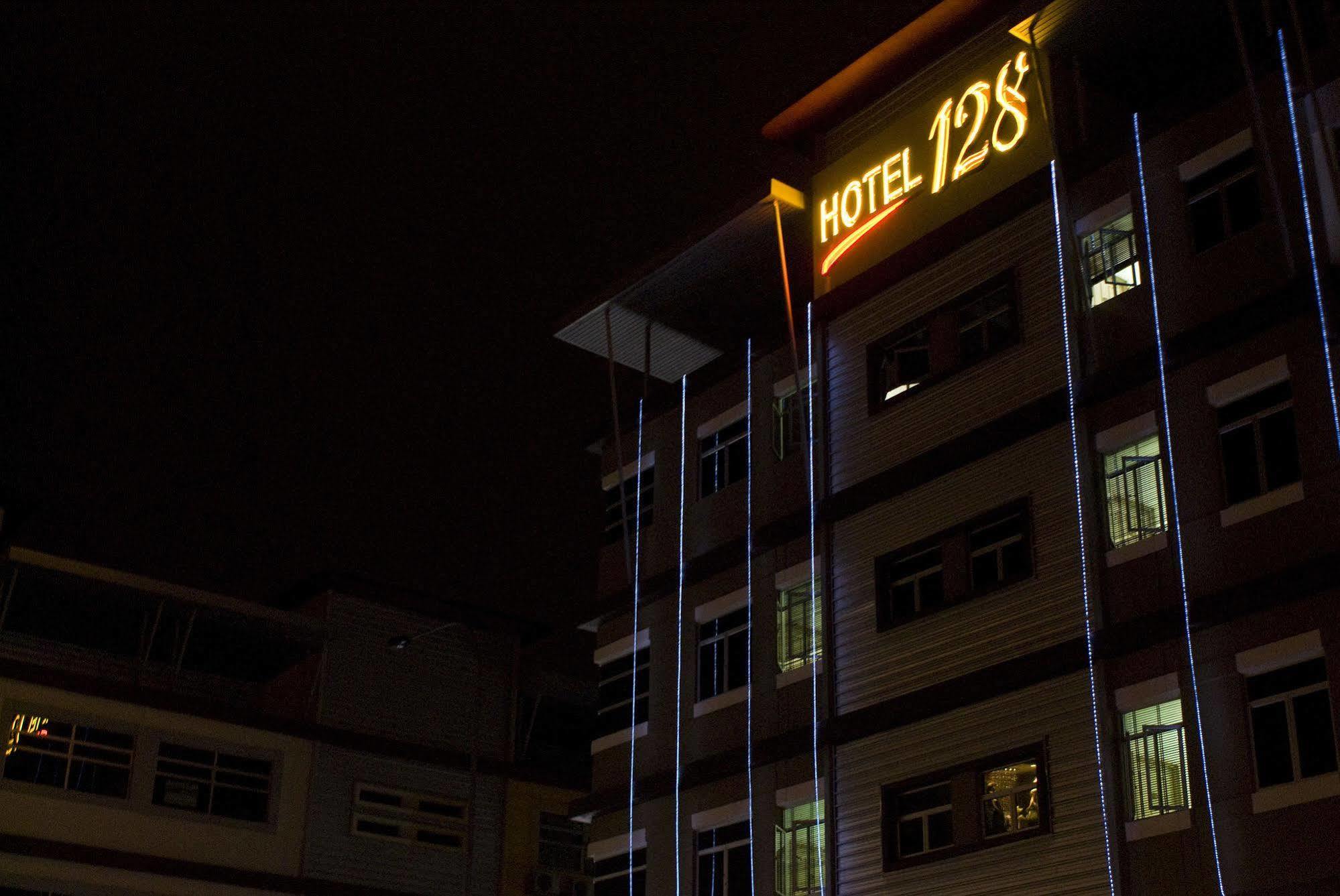 Hotel 128 Kuala Lumpur Exteriér fotografie